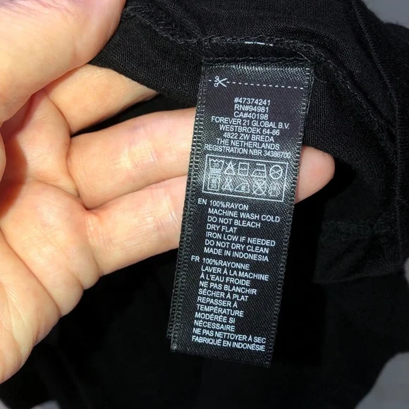 FOREVER 21 Scoop Neck + Side Sheer Knit Bi-Level Tank Top Black, Size L, NWT! - Picture 14 of 14